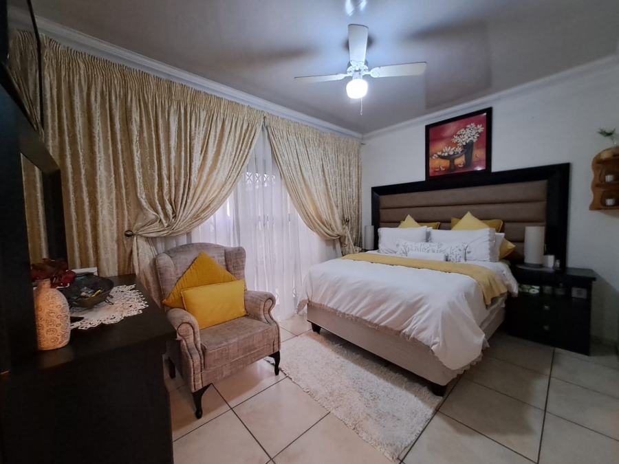 3 Bedroom Property for Sale in Rustenburg North North West